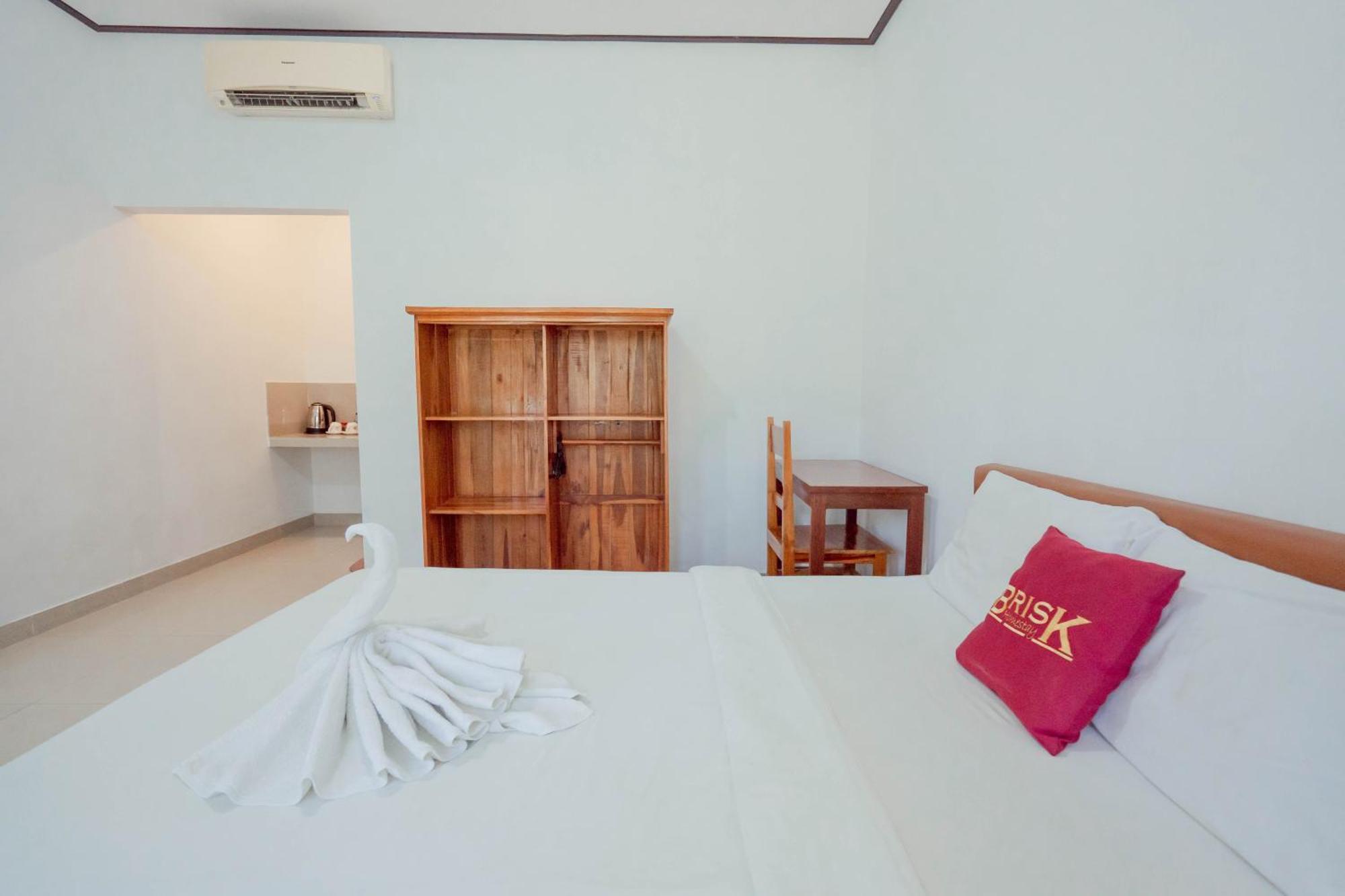 Brisk Homestay Uluwatu Redpartner Exterior photo